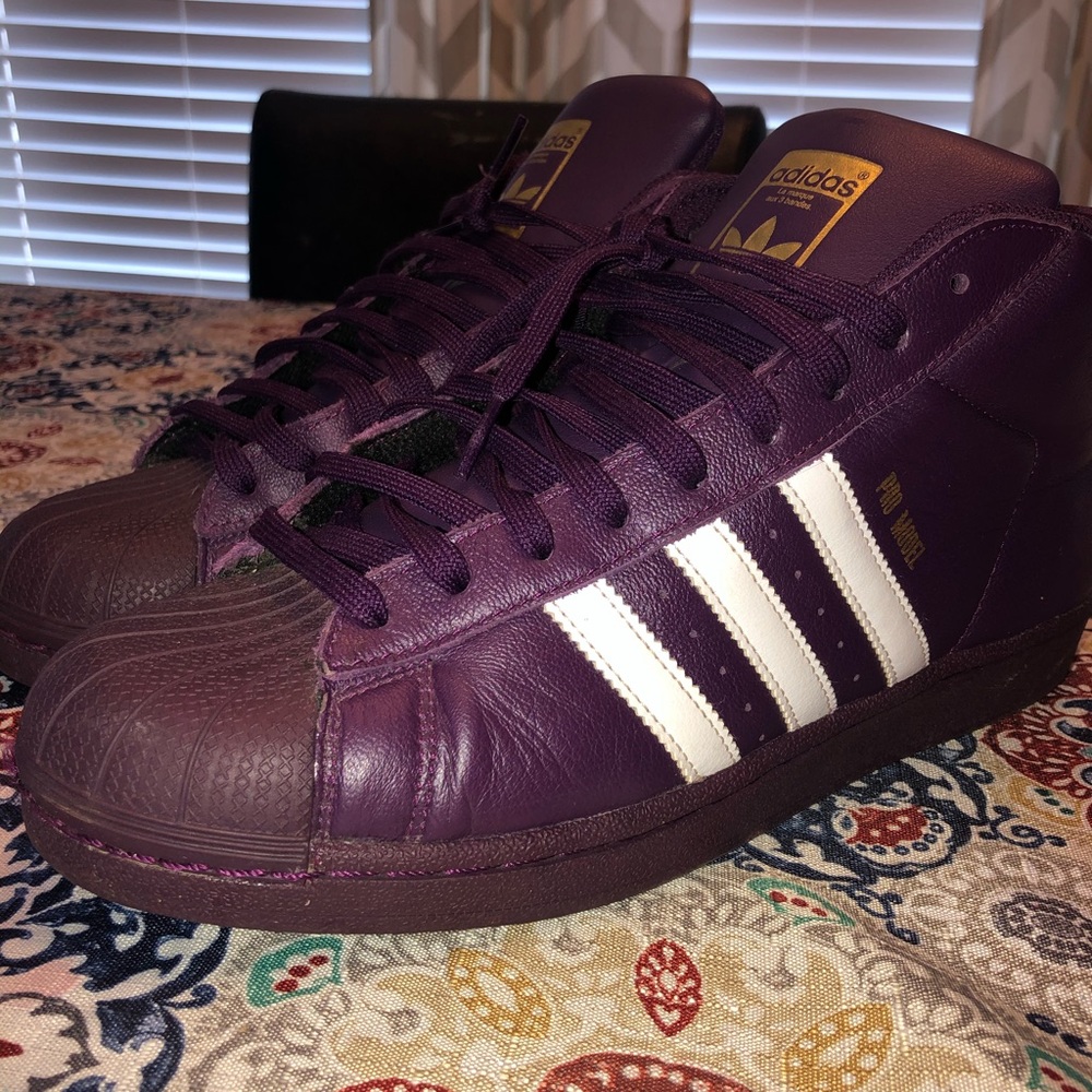 Men’s Adidas Pro Model